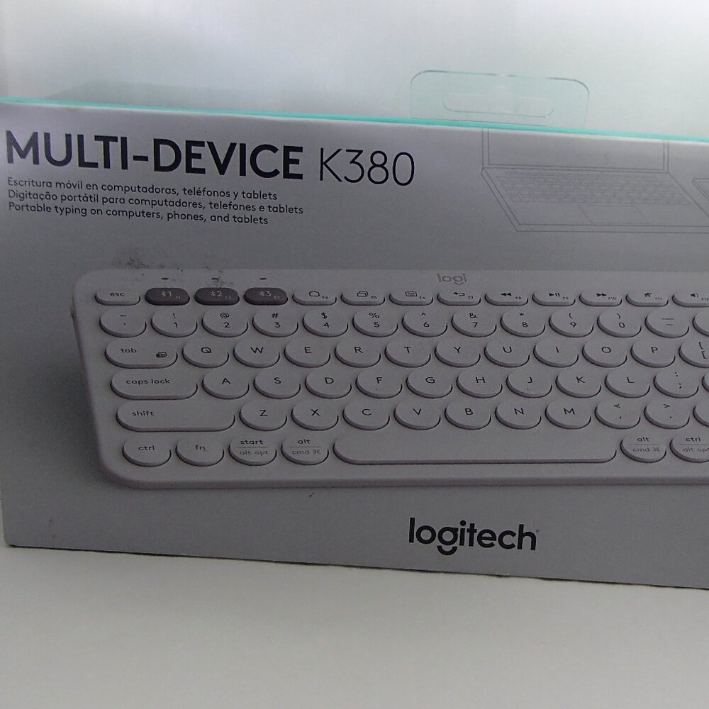 Logitech K380 Multi-Device Spanish, Bluetooth Keyboard - Off-White, (Espanol)